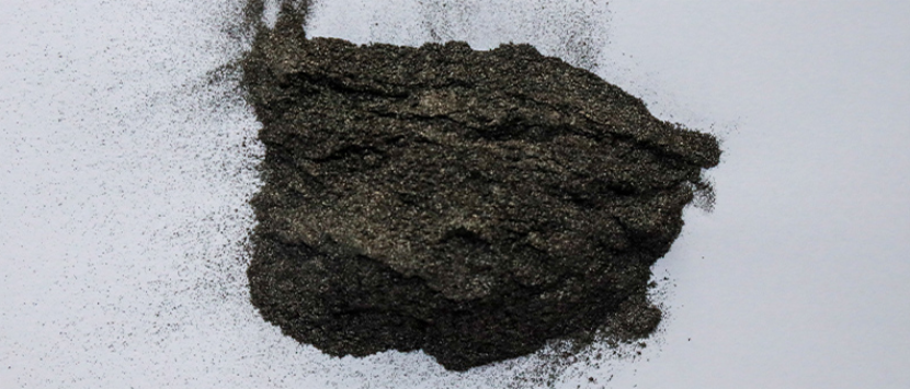 鳞片石墨在烧成车轴承上的应用