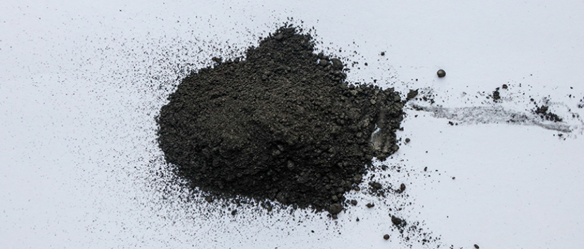 导电石墨在发射器领域有何使用优势